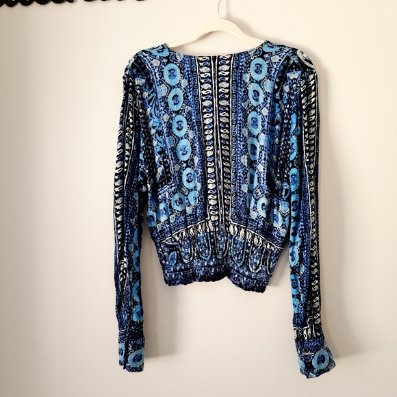 Free People Wild and Free Long Sleeve Blue  Top Size Large - Picture 4 of 8
